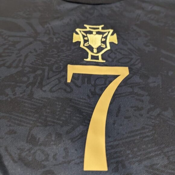 Portugal Ronaldo Black Jersey The Sui Jersey #7 Special Edition Version - Picture 6 of 9